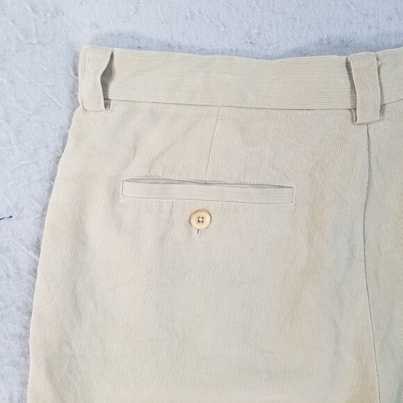 Tommy Bahama silk shorts men's 33 x 8.5 light green flawed - Picture 8 of 13